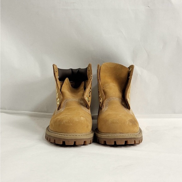 Timberland Kids Boots in Tan and Brown Leather - Picture 6 of 6